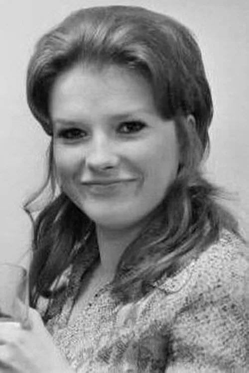 Lynn Dalby en su biografía y filmografía