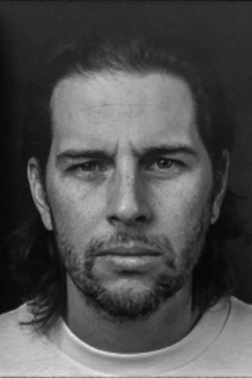 Brent Smith ha trabajado con M. Shadows en 1 ocasiones