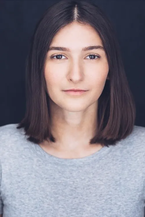 Macaulee Cassaday interpretando a Sam