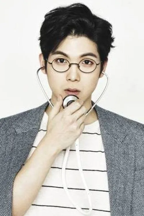Mad Clown — personaje: Himself