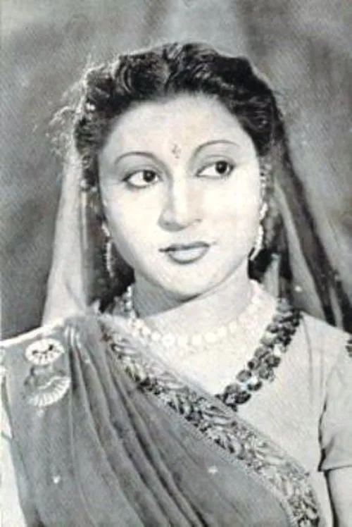 Madhuri Devi interpretando a 
