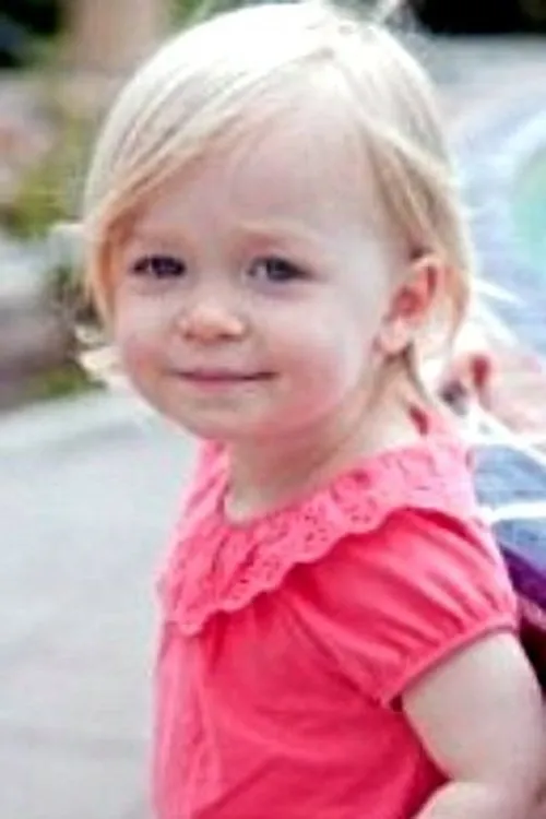 Danielle Bisutti ha trabajado con Madison Bowie en 2 ocasiones