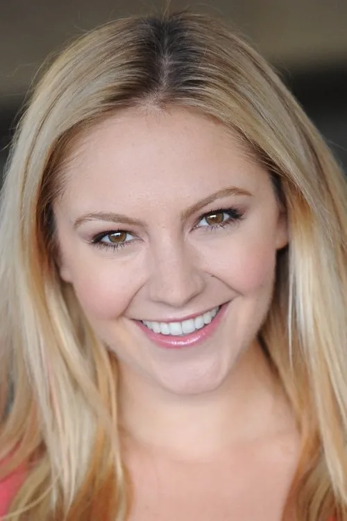 Madison Dylan interpretando a Candi