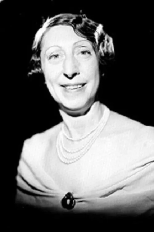 Rogelio 'Frijolitos' Jiménez Pons ha trabajado con Magda Donato en 2 ocasiones