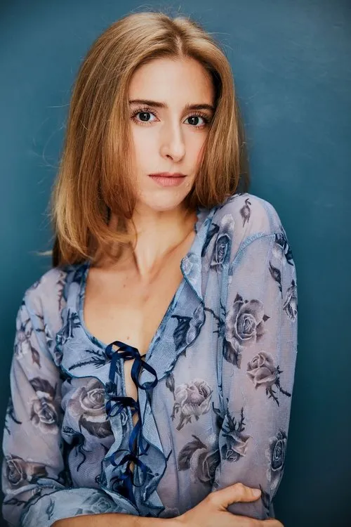 Chloe Simone Crawford ha trabajado con Magdalena Borlando en 2 ocasiones