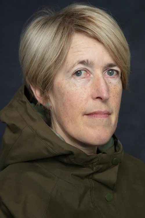Joanne Brennan ha trabajado con Maggie Hannon en 1 ocasiones
