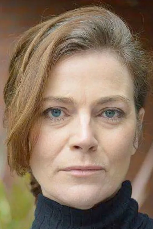 Kevin Keenan ha trabajado con Maggie Hayes en 1 ocasiones