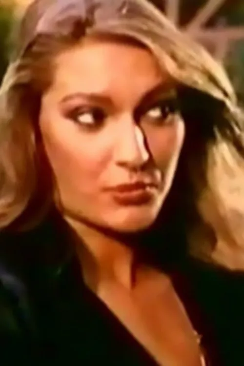 Maggy Follet interpretando a