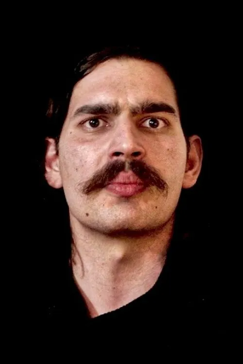 Elli Pavlidi ha trabajado con Magos tis Kalamatas en 2 ocasiones