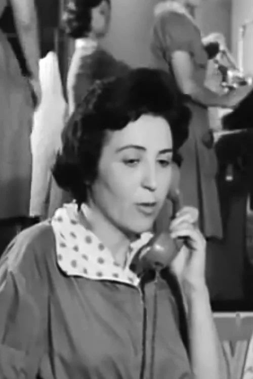 Mairi Formozi interpretando a