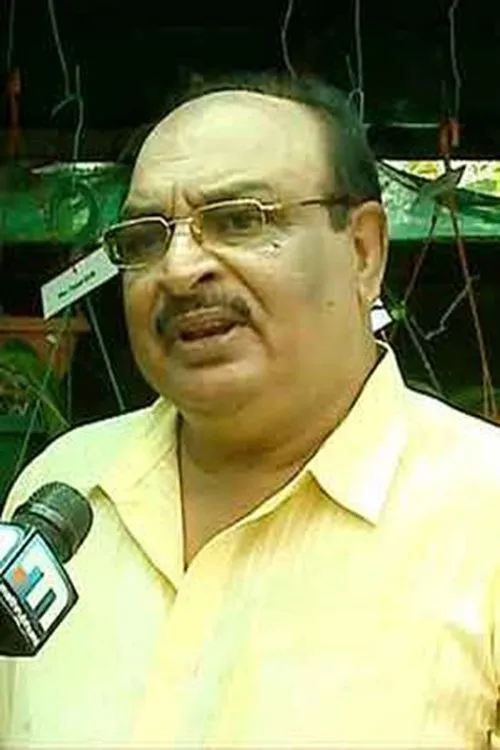 Niranjana Anoop ha trabajado con Majeed Edavanakad en 2 ocasiones