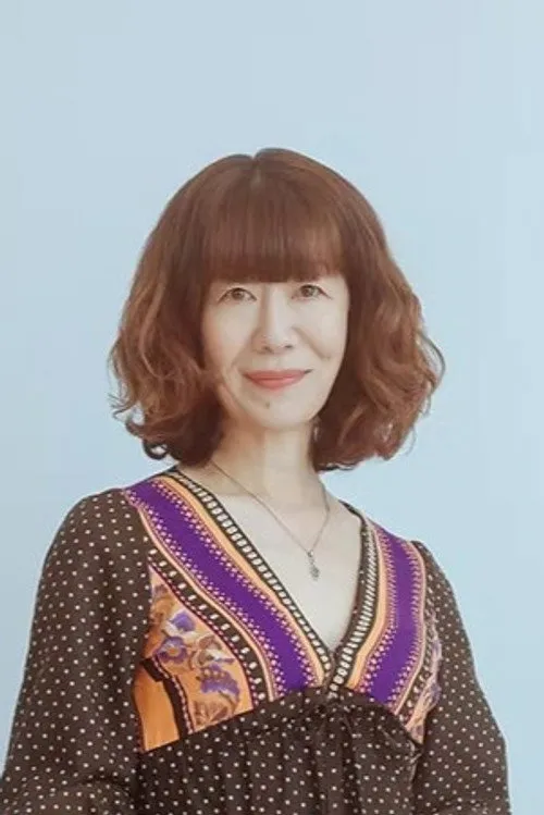 Maki Ishikawa interpretando a