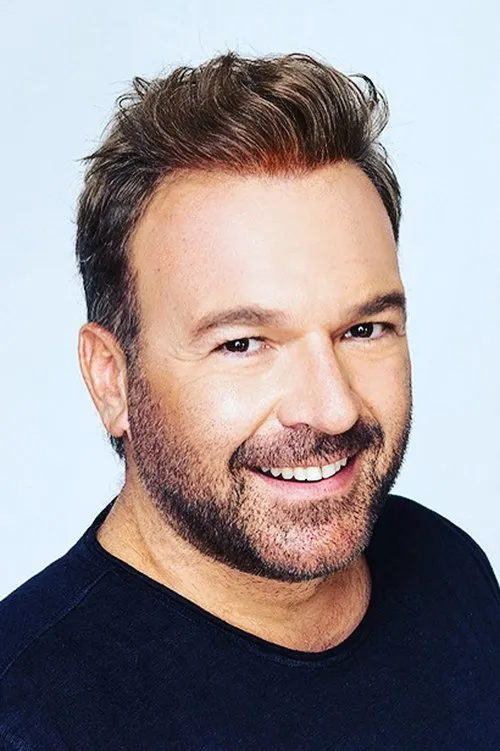 Foto de perfil del actor Makis Pounetis en el reparto
