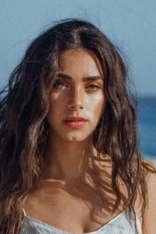 Malak El Husseiny — personaje: ??????