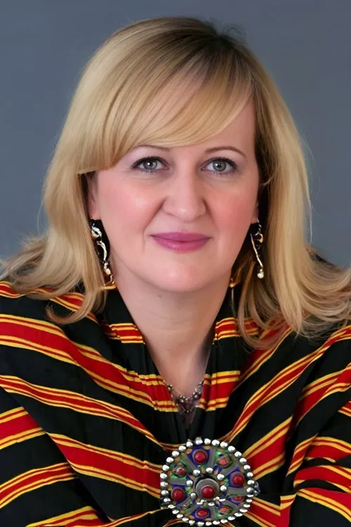 Malika Domrane en su biografía y filmografía