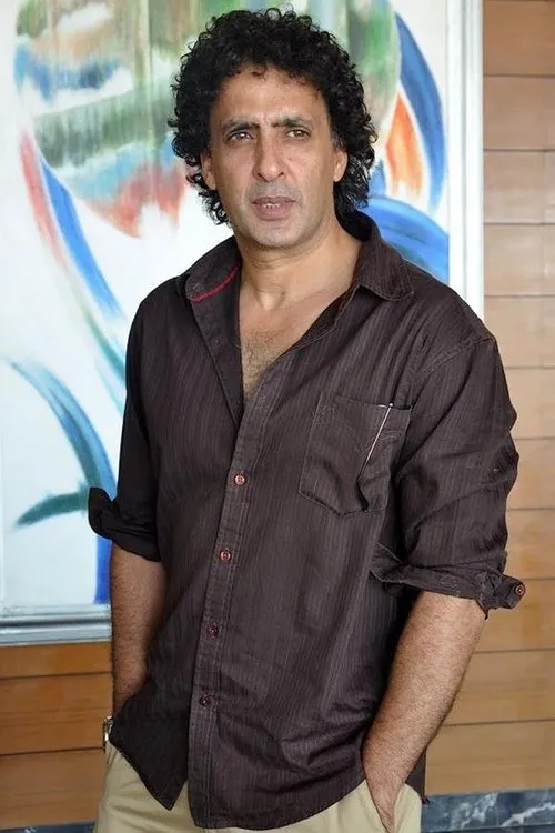 Mamik Singh — personaje: Vikraal