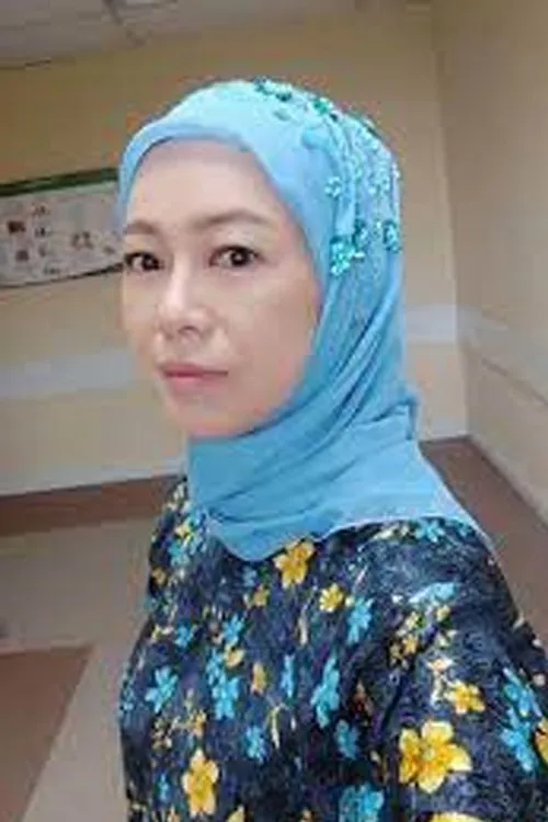 Mandy Chong — personaje: Popo / Ah Cheng