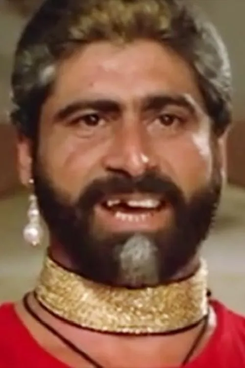 Mac Mohan ha trabajado con Manik Irani en 4 ocasiones