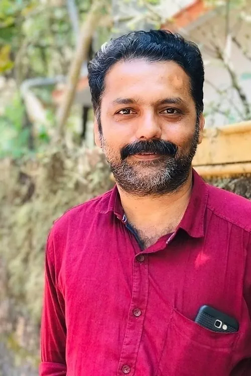 Namitha Pramod ha trabajado con Manoj K U en 1 ocasiones