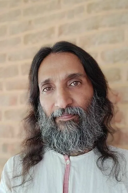 Konstantin Avramov ha trabajado con Manoj Pavitran en 1 ocasiones