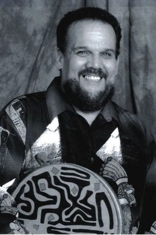 Manolo Badrena interpretando a Percussion