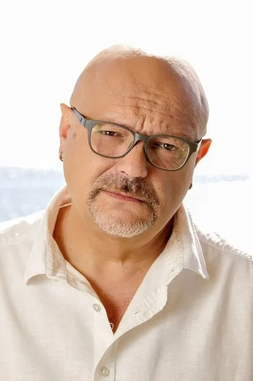 Pepe Salas ha trabajado con Manolo Medina en 1 ocasiones