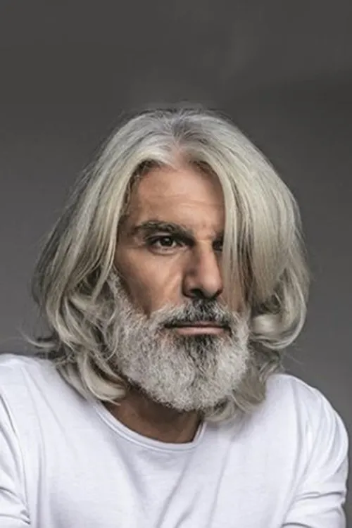 ??????? ?a???t?? ha trabajado con Manos Pintzis en 1 ocasiones