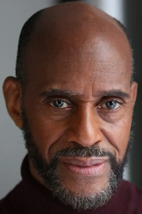 Mansoor Najee-Ullah interpretando a Elijah Muhammad's FOI