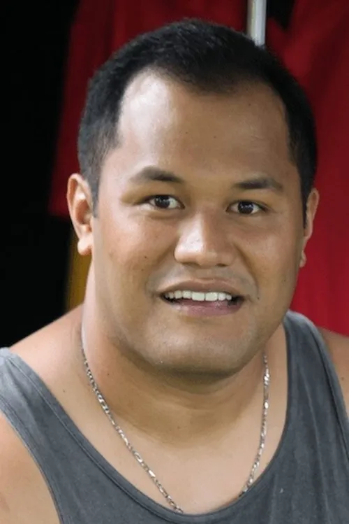 Lee Rurua ha trabajado con Manuarii Bonnefin en 1 ocasiones