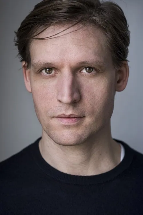 Dónal Finn ha trabajado con Manuel Klein en 1 ocasiones