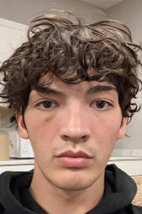 Jesus Ponce Aguilar ha trabajado con Manuel Sifuentes en 1 ocasiones