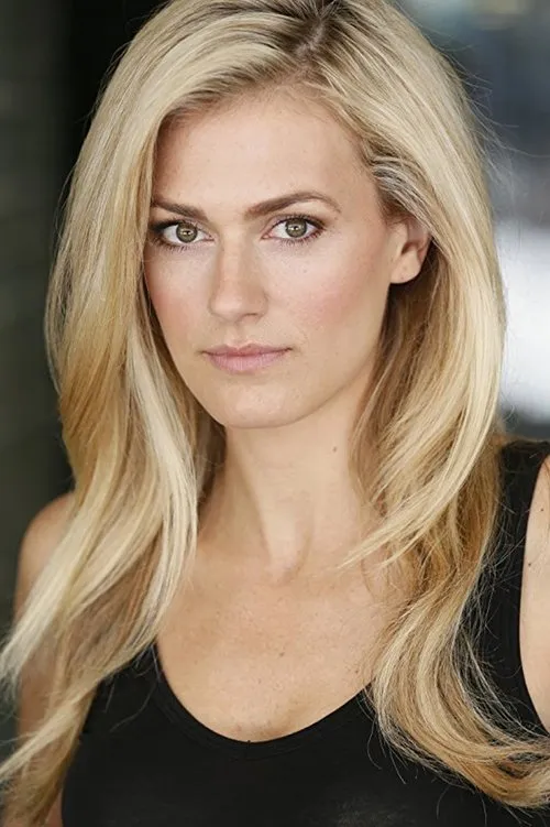 Marah Fairclough interpretando a Kara Nichols