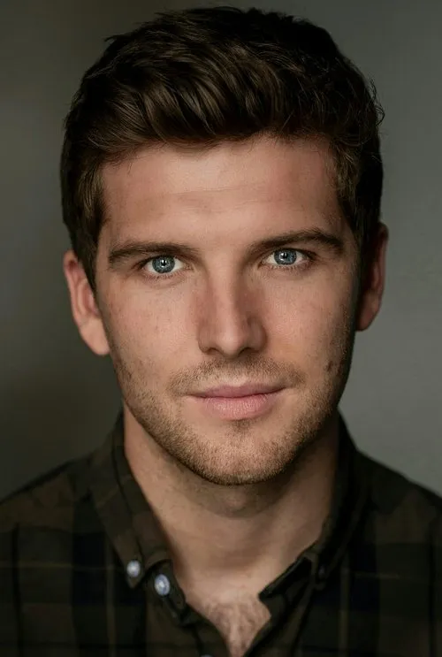 Marc Hughes — personaje: Mr. Edwards