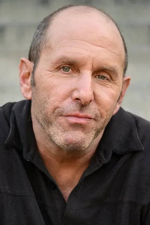 Christopher Crutchfield Walker ha trabajado con Marc Unger en 1 ocasiones