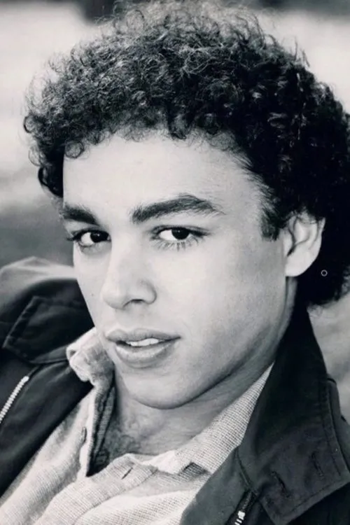 Alex Paez ha trabajado con Marcelino Sánchez en 2 ocasiones