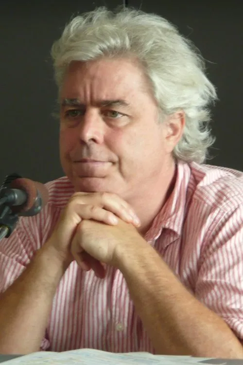 Marco Bechis interpretando a Sleeping man on a train