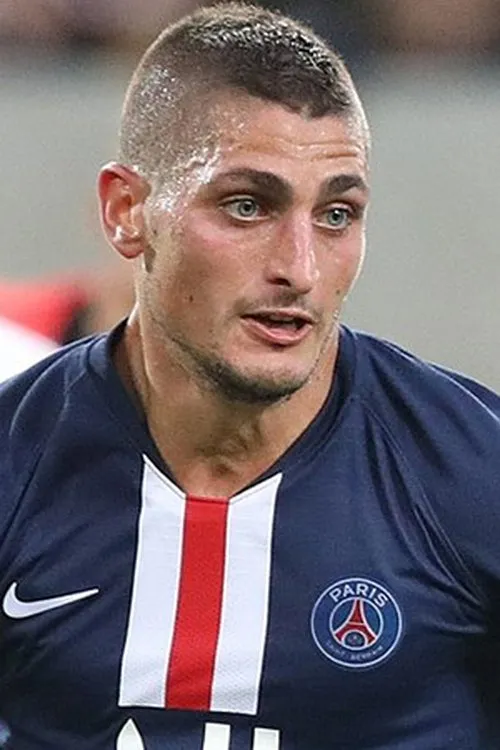 Marco Verratti interpretando a Himself