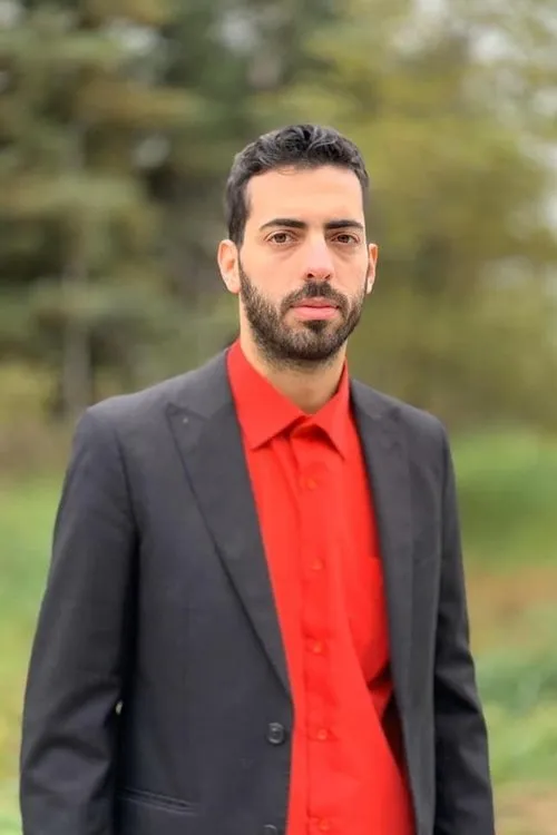 Marco Volturno interpretando a Ettore