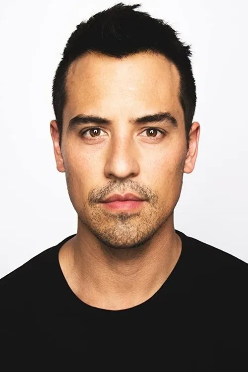 Marcus Coloma — personaje: Matt Evans