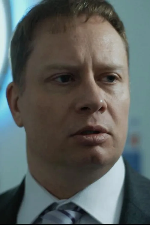 James Ward ha trabajado con Marcus Senior en 1 ocasiones