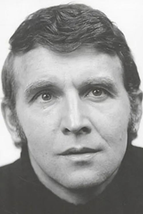 Marek Dąbrowski — personaje: Piotr