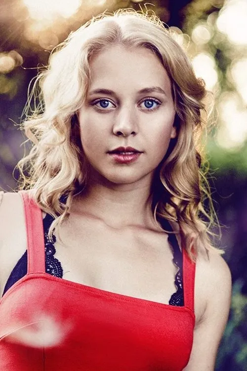 Lisa Eschenbrenner ha trabajado con Maren Kraus en 1 ocasiones