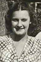 Martha Schad ha trabajado con Marfa Peshkova en 1 ocasiones