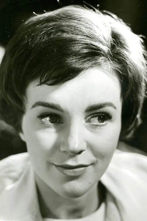 Margita Ahlin interpretando a Elsa Ekholm