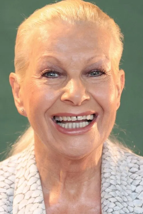 Margitta Lüder-Preil — personaje: Peggy Müller-Macke