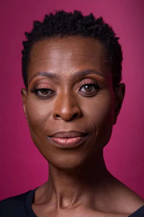 Cristina Perezzani ha trabajado con Margo Cargill en 1 ocasiones