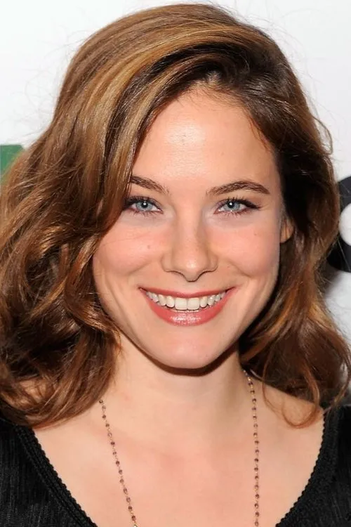 Margot Finley interpretando a Julie Cappell