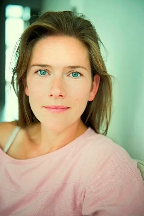 Margreet Boersbroek interpretando a Berthe