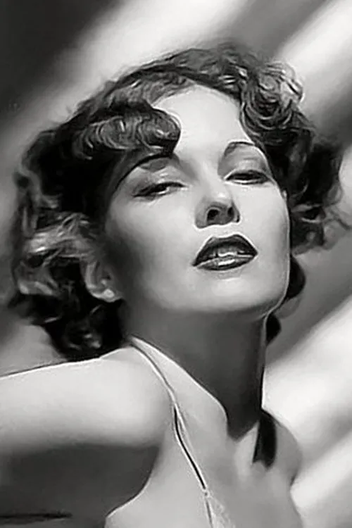 Marguerite Churchill interpretando a Rosa Beretti