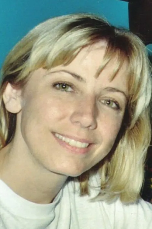 Cindy Donlan ha trabajado con Mari Cartel en 1 ocasiones